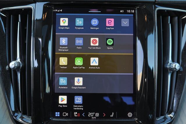 Volvo XC60 T8 Recharge AWD Inscription - Panorama/schuifdak - IntelliSafe Assist - Harman/Kardon audio - Adaptieve LED koplampen - Parkeercamera achter - Verwarmde voorstoelen & stuur - Parkeersensoren voor & achter - Elektr. bedienb. voorstoelen met geheugen - Draa