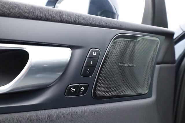 Volvo XC60 T6 Recharge Plus Bright | Pano | Memory seats | 360cam | Leder | 21'' | Harman Kardon