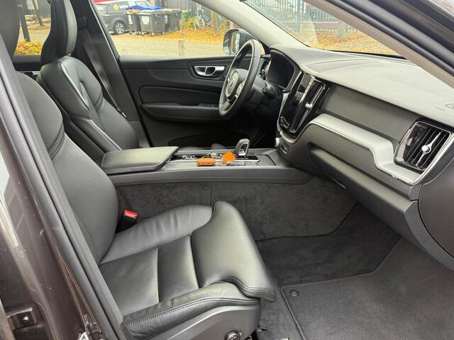 Volvo XC60 2.0 T6 Plug-in hybrid AWD Plus Bright Long Range/360Camera/Trekhaak etc.