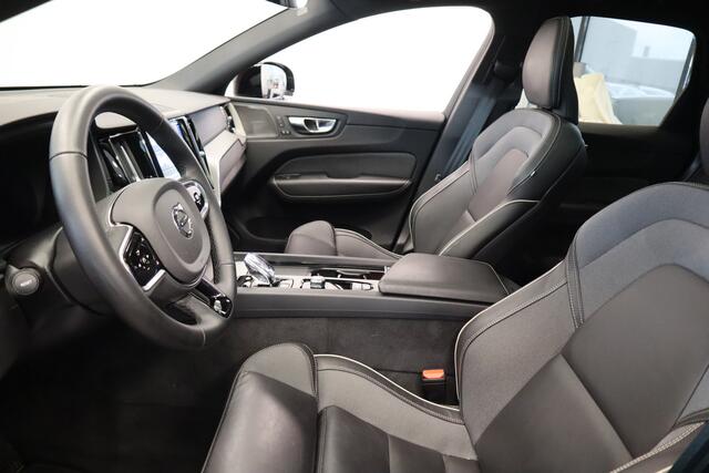 Volvo XC60 2.0 T8 Plug-in hybrid AWD Ultra Black Edition H&K Long Range Luchtvering