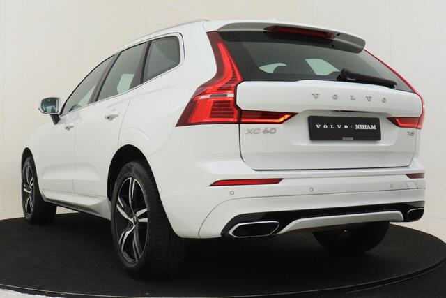 Volvo XC60 T4 AUT. R-DESIGN -PANO.DAK|KEYLESS|TREKHAAK|PDC|VERW.VOORSTOELEN|BLIS