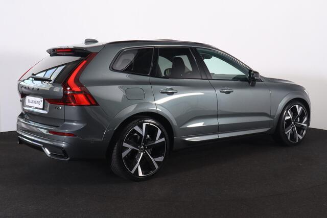 Volvo XC60 T6 Plug-in hybrid AWD Ultra Dark - Luchtvering - Panorama/schuifdak - IntelliSafe Assist & Surround - 360º Camera - Harman/Kardon audio - Adaptieve LED koplampen - Nappaleder - Verwarmde voorstoelen, stuur & achterbank - Stoelventilatie - Parkeersensoren 