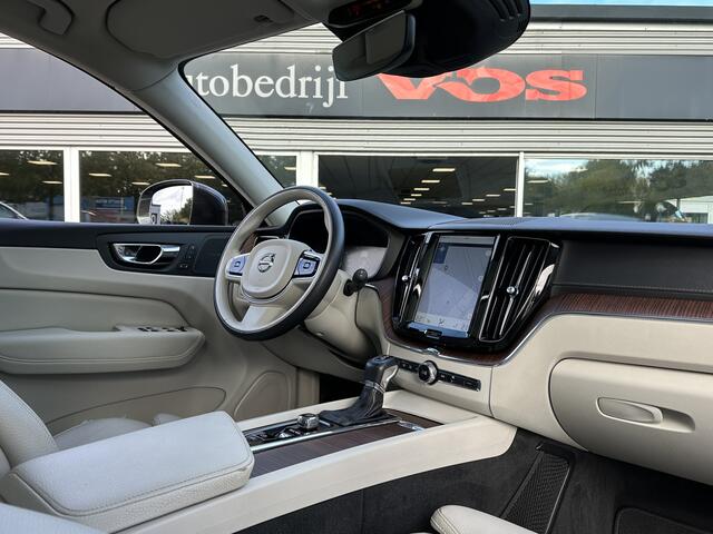 Volvo XC60 2.0 T5 Inscription | Panodak | Trekhaak | Luchtvering | Zeer luxe!