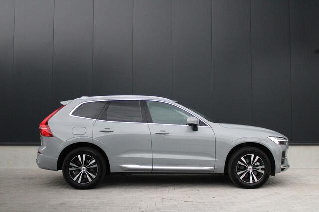 Volvo XC60 2.0 Recharge T6 AWD Core Bright - Pano - Elek. Trekhaak - 360 Camera - Navi - Winterpakket - Rijklaar