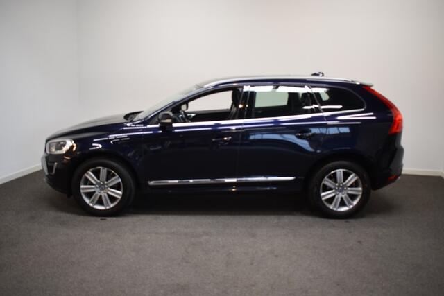 Volvo XC60 2.0 T5 245pk AUT8 Summum Schuifdak/ Leer/ Mem stoel/ Camera/ Verw. voorruit