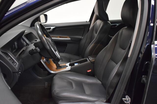 Volvo XC60 2.0 T5 245pk AUT8 Summum Schuifdak/ Leer/ Mem stoel/ Camera/ Verw. voorruit