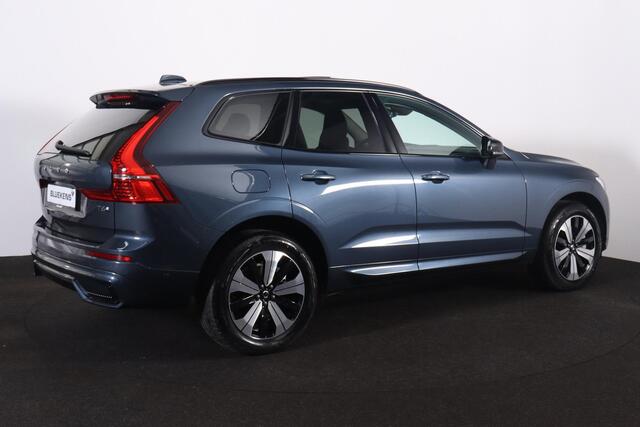 Volvo XC60 T6 Recharge AWD Plus Dark - LONG RANGE - Panorama/schuifdak - IntelliSafe Assist & Surround - 360º Camera - Harman/Kardon audio - Adaptieve LED koplampen - Verwarmde voorstoelen, stuur & achterbank - Parkeersensoren voor & achter - Elektr. bedienb. voorst