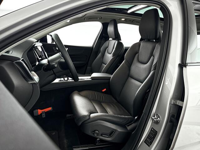 Volvo XC60 T6 Aut. Plug-in hybrid AWD Plus Dark | Panoramadak | 360° camera | Stoel- en stuurverwarming | Trekhaak