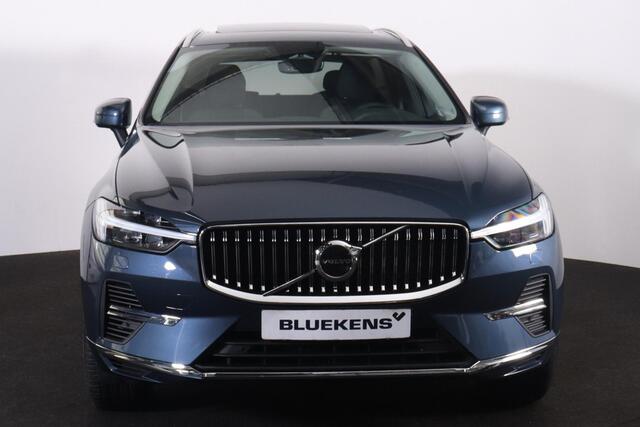 Volvo XC60 T6 Recharge AWD Core Bright - Panorama/schuifdak - IntelliSafe Assist & Surround - Parkeercamera achter - Verwarmde voorstoelen - Parkeersensoren voor & achter - Draadloze tel. lader - Extra getint glas - 18' LMV