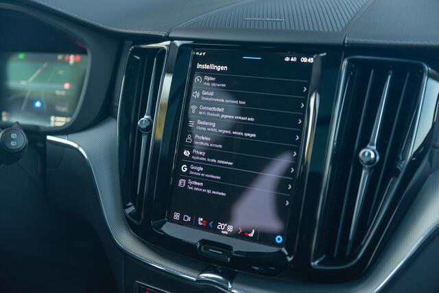 Volvo XC60 T8 Aut. Long Range Ultimate Bright ACC Parkeercamera Leder 455pk