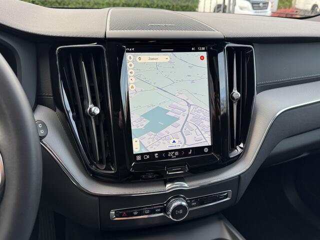 Volvo XC60 2.0 T6 Plug-in hybrid AWD Ultimate Black Edition **Bomvol/EL.Trekhaak/Harman & Kardon/Full Memory/EL. Achterklep/Full Black Pakket/21"/Lederen Interieur/Safety Pack**