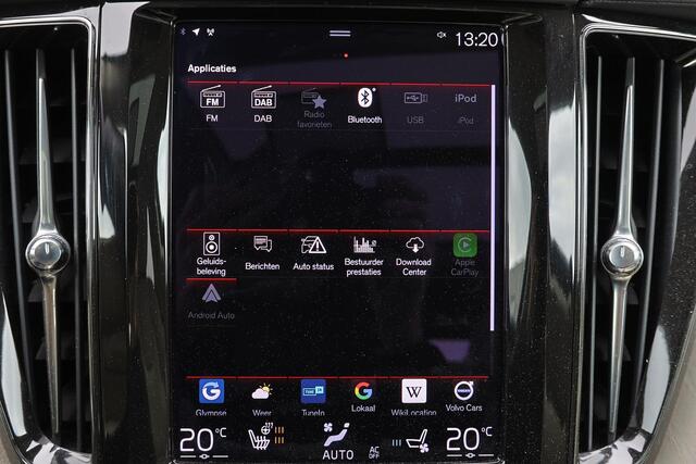 Volvo XC60 Recharge T6 AWD Inscription - Panorama/schuifdak - IntelliSafe Assist & Surround - 360º Camera - Harman/Kardon audio - Adaptieve LED koplampen - Verwarmde voorstoelen & stuur - Parkeersensoren voor & achter - Elektr. bedienb. voorstoelen met geheugen - He