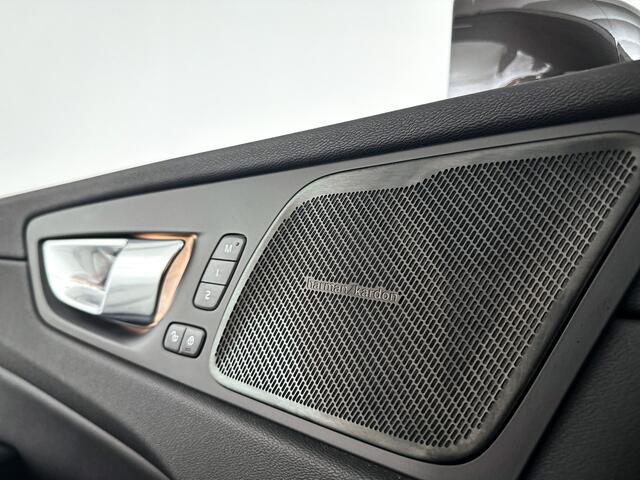 Volvo XC60 T8 Plug-in hybrid AWD Plus Bright | Panoramadak | 360° camera | Harman Kardon | Stoel- en Stuurverwarming | Trekhaak