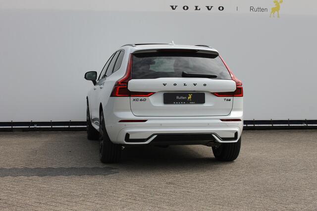 Volvo XC60 T6 350PK FACELIFT 2026 AWD Plus Black Edition FACELIFT 2026 / Panoramisch schuif-kanteldak / Harman Kardon Audio / 21" lichtmetalen velgen / Head-Up Display / 360graden camera