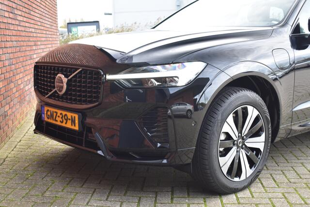 Volvo XC60 T6 350PK Plug-in hybrid AWD Plus Dark | 360 Camera | Trekhaak |