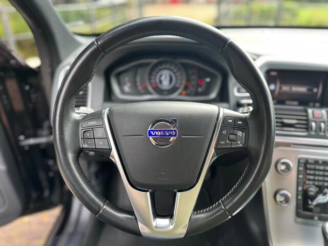Volvo XC60 2.0 D4 AWD | Polar+ | Leder | Trekhaak |