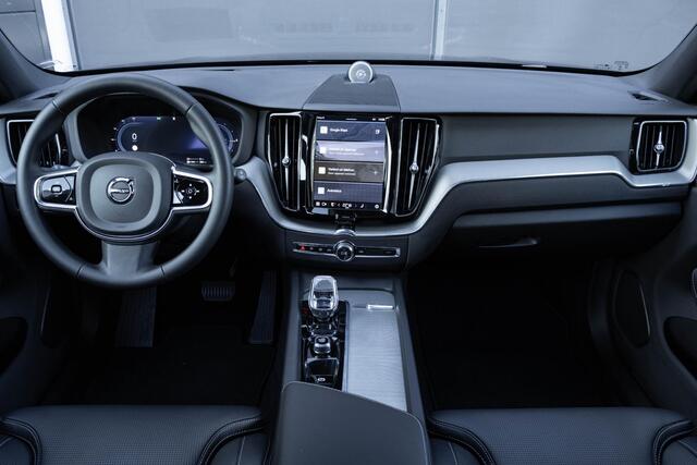 Volvo XC60 2.0 T6 Plug-in hybrid AWD Ultra Black Edition | Luchtvering | Stoelventilatie | Bowers & Wilkins Hifi | 360 Camera | Blis Blind Spot Info