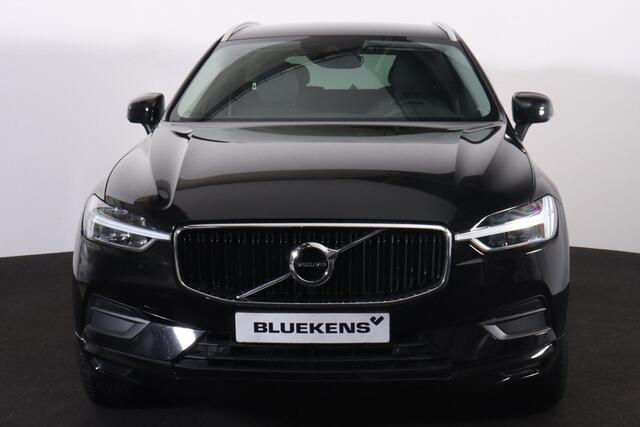 Volvo XC60 T5 AWD Inscription - IntelliSafe Surround - Parkeercamera achter - Verwarmde voorstoelen - Parkeersensoren voor & achter - Cruise control - Extra getint glas - Elektr. inklapbare trekhaak - 18' LMV
