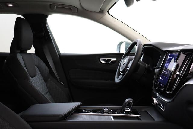 Volvo XC60 T6 PLUG-IN HYBRID AWD ESSENTIAL EDITION BRIGHT -PANO.DAK|ADAP.CRUISE|CLIMATE|19"|CAMERA