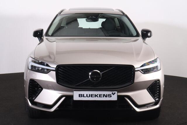 Volvo XC60 T6 Recharge AWD Ultra Dark - Panorama/schuifdak - IntelliSafe Assist & Surround - 360º Camera - Harman/Kardon audio - Adaptieve LED koplampen - Verwarmde voorstoelen, stuur & achterbank - Parkeersensoren voor & achter - Elektr. bedienb. voorstoelen met ge