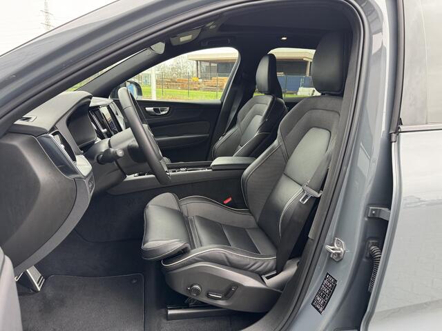 Volvo XC60 2.0 T6 Plug-in hybrid AWD R-Design 349 PK | Trekhaak | 21 inch | Camera | Panorama dak