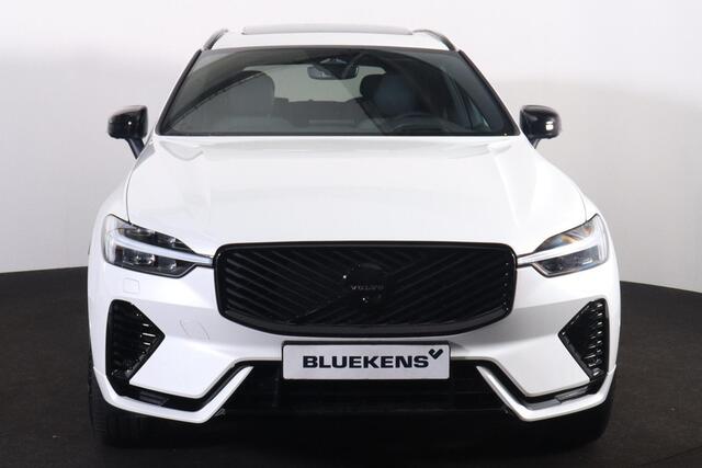 Volvo XC60 T6 Recharge AWD Plus Black Edition - Panorama/schuifdak - IntelliSafe Assist & Surround - 360º Camera - Harman/Kardon audio - Adaptieve LED koplampen - Verwarmde voorstoelen, stuur & achterbank - Parkeersensoren voor & achter - Elektr. bedienb. voorstoele