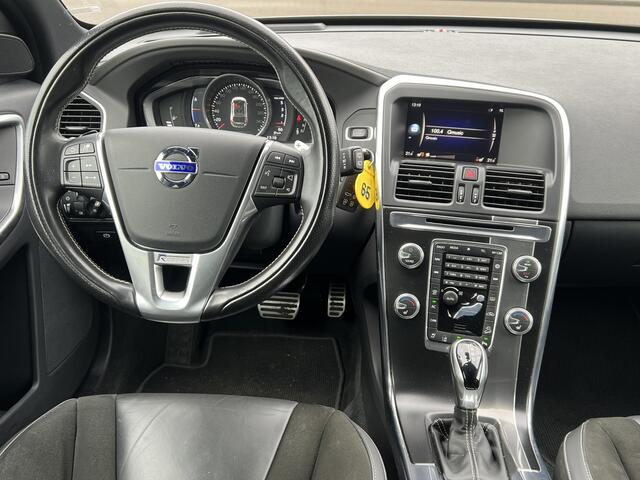 Volvo XC60 2.4 D5 AWD 220 pk Automaat R-Design Navigatie Xenon Standkachel Camera Elek Stoel ACC Stoelverwarming Bliss Getint Glas