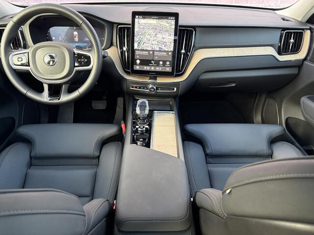 Volvo XC60 2.0 T6 Plug-in hybrid AWD Ultra Dark | FACELIFT !! | Trekhaak | Memory stoelen | Harman/Kardon | 360º Camera | Panorama-Schuifdak | Adaptieve Cruise controle | Blis | stoel + stuur verwarming |