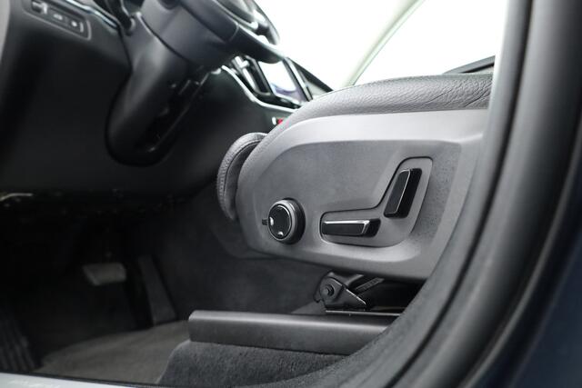 Volvo XC60 2.0 T6 Plug-in hybrid AWD Inscription Expression Panoramadak | Leder | adaptieve cruise