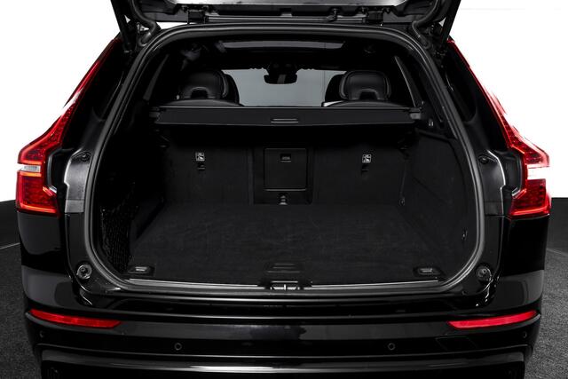 Volvo XC60 2.0 T8 Plug-in hybrid AWD Plus Black Edition | Elek. Trekhaak | S/K-Panodak | Harman/Kardon | Dig. Cockpit | Adapt. Cruise | Memory Stoelen | Elek. Klep | Stoel-+stuurverw. | 360 Camera | NAV+App. Connect | ECC | LM 21" | 0348