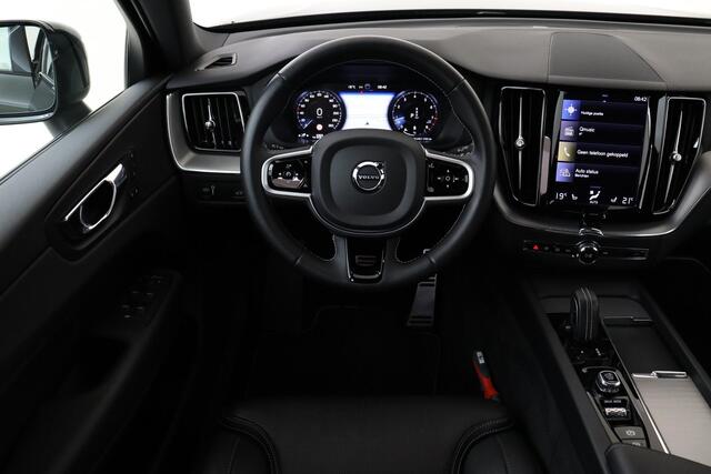 Volvo XC60 B5 (M-HYBRID) R-DESIGN -LUCHTVERING|GEVENT.LEDER+MASSAGE|POWER-SEATS|ADAP.CRUISE|INDUC.LADEN|TREKHAAK