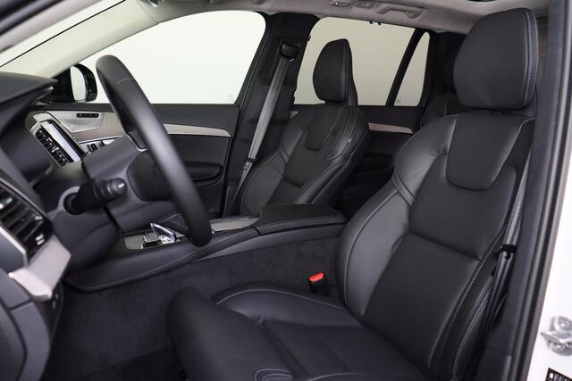 Volvo XC90 T8 Plug-in hybrid AWD Ultra Dark - LONG RANGE - Luchtvering - Panorama/schuifdak - IntelliSafe Assist & Surround - 360º Camera - Bowers & Wilkins audio - Nappaleder met stoelventilatie - Verwarmde voorstoelen, stuur & achterbank - Parkeersensoren voor & a