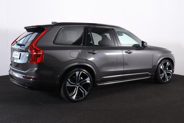 Volvo XC90 T8 Recharge AWD Ultimate Dark - LONG RANGE - Luchtvering - Panorama/schuifdak - IntelliSafe Assist & Surround - 360º Camera - Bowers & Wilkins audio - Adaptieve LED koplampen - Verwarmde voorstoelen, stuur & achterbank - Parkeersensoren voor & achter - El