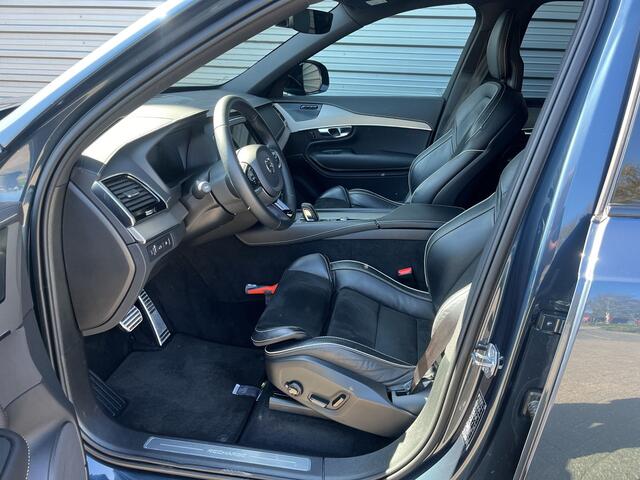 Volvo XC90 2.0 T8 Recharge AWD R-Design / 21" Velgen / 360 Camera / Sportstoelen / Semi Elektrisch inklapbare trekhaak /