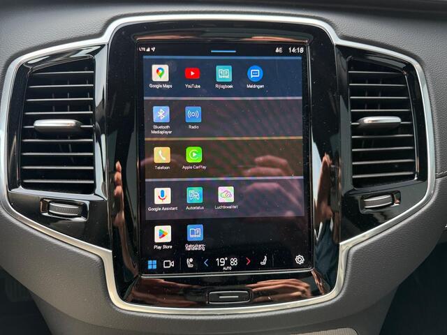 Volvo XC90 2.0 T8 Plug-in hybrid AWD Plus Bright | Extra getint glas | 360 graden camera | Panoramadak | Stoelverwarming |