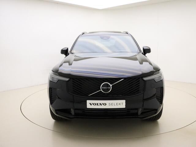 Volvo XC90 T8 455pk AWD Ultra Dark / Luchtvering / Bowers & Wilkins audio / Massagefunctie / Gelamineerde zijruiten / 22 inch velgen /