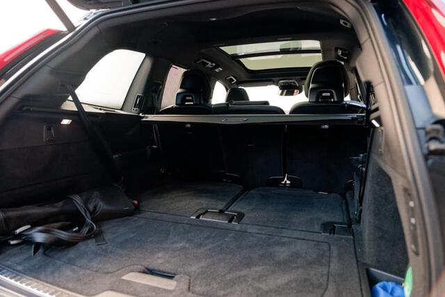 Volvo XC90 2.0 T8 Recharge AWD R-Design Luchtvering, Panoramadak, Black Pack, 22" LM velgen, Camera, H/K, enz