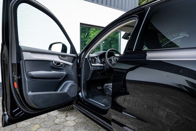 Volvo XC90 2.0 T8 Plug-in hybrid AWD Plus Dark Four-C Nappa