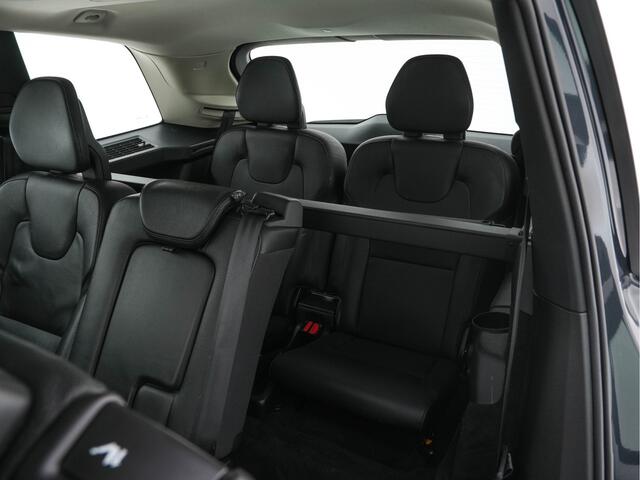 Volvo XC90 2.0 T8 Twin Engine AWD Momentum [ 7-Pers. ] *PANO | FULL-LEATHER | FULL-LED | DIGI-COCKPIT | NAVI-FULLMAP | COMFORT-SEATS | CARPLAY | NAVI-FULLMAP | 19''ALU | ECC | PDC | CRUISE | TOWBAR*