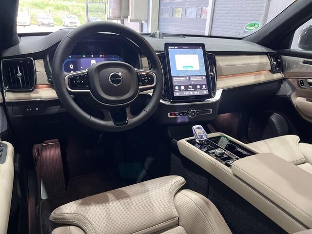 Volvo XC90 T8 Plug-in hybrid Ultra Dark | FACELIFT | Bowers&Wilkins | Massage+Ventilatie | Trekhaak | 22 Inch | Panoramadak | Head-Up | 360 Camera