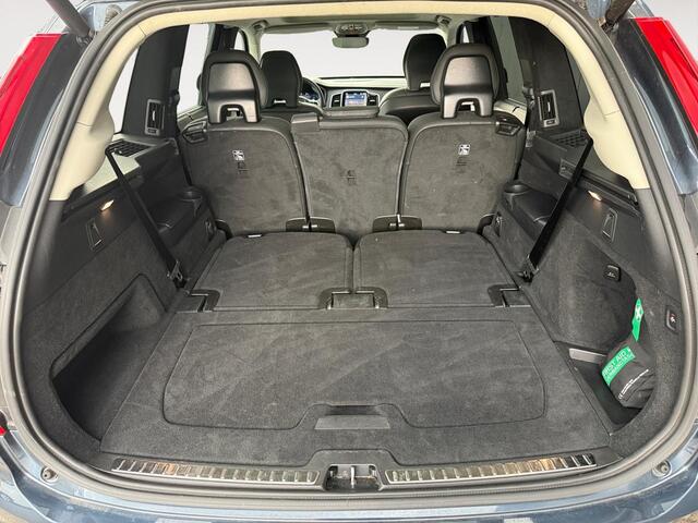 Volvo XC90 2.0 T8 Recharge AWD Ultra Dark | Trekhaak | 360 graden camera | Stoelverwarming | Panoramadak |