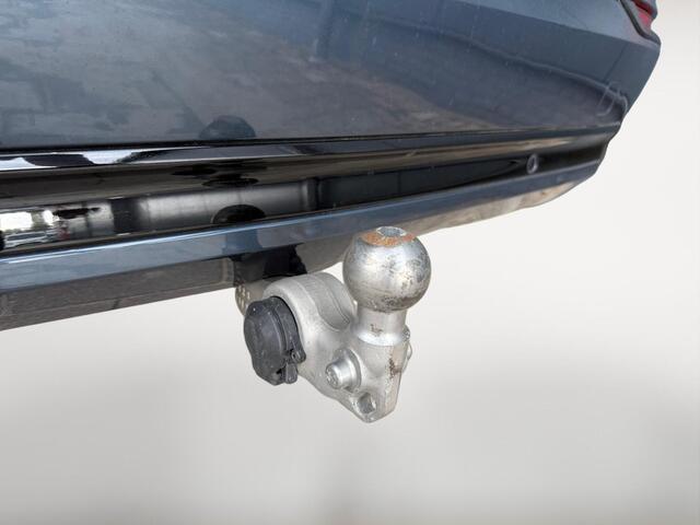 Volvo XC90 2.0 T8 Recharge AWD Ultra Dark | Trekhaak | 360 graden camera | Stoelverwarming | Panoramadak |