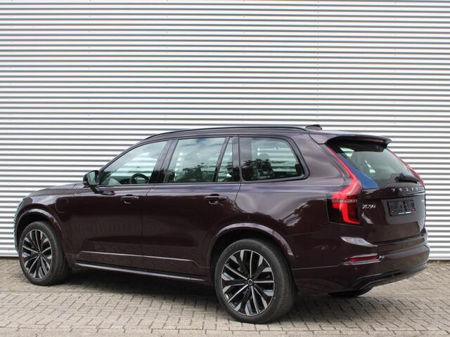 Volvo XC90 2.0 T8 Plug-in hybrid AWD Ultra Dark Automaat / Panoramadak / Luchtvering / Bowers&Wilkens audio / Trekhaak / Massage voorstoelen