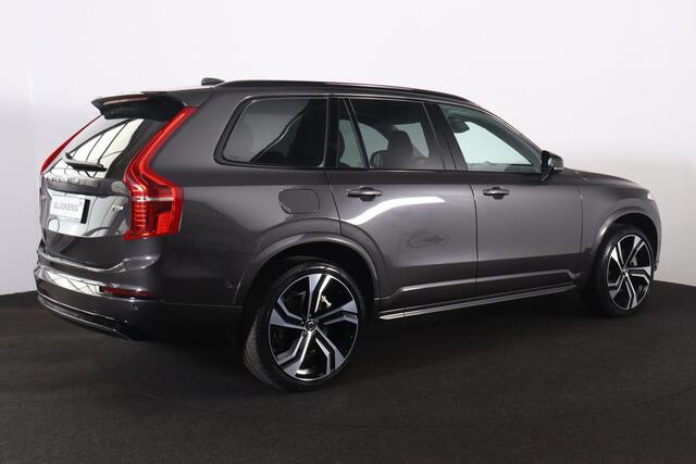 Volvo XC90 T8 Recharge AWD Ultimate Dark - LONG RANGE - Panorama/schuifdak - IntelliSafe Assist & Surround - 360º Camera - Bowers & Wilkins audio - Adaptieve LED koplampen - Verwarmde voorstoelen, stuur & achterbank - Parkeersensoren voor & achter - Elektr. bedienb.