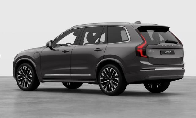 Volvo XC90 T8455PK Automaat Plug-in hybrid AWD Ultra Bright Luchtvering / Trekhaak / Panoramadak / Google services / Elektrisch bedienbare voorstoelen met geheugen / Stoelverwarming voor en achter