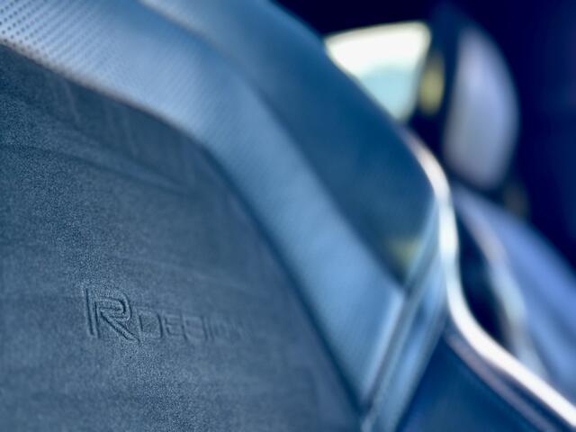 Volvo XC90 2.0 T8 Twin Engine | AWD | R-Design | Panoramadak | Camera | 21" Velgen | Auto Pilot | Standkachel | Adaptive Cruise | Marge