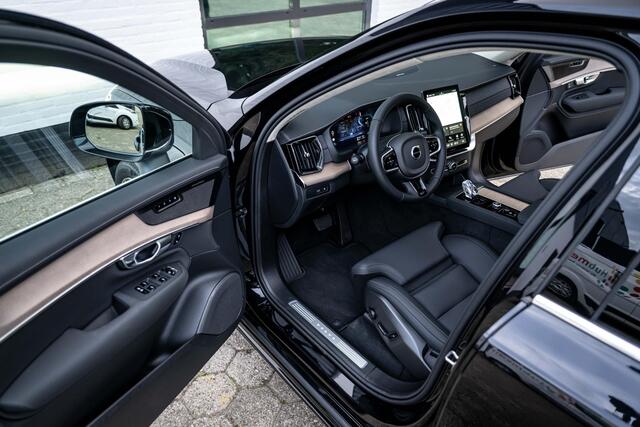 Volvo XC90 2.0 T8 Recharge AWD Ultra Bright Luchtvering Pano