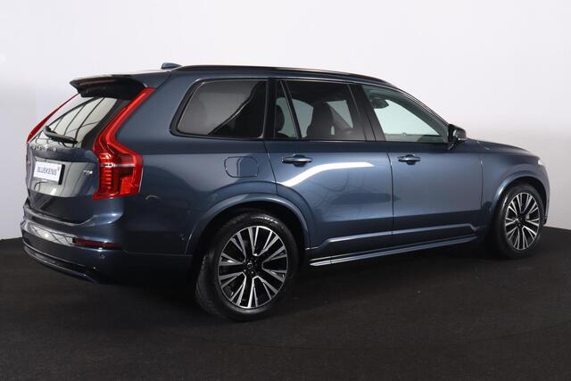 Volvo XC90 T8 Recharge AWD Ultra Dark - Luchtvering - Panorama/schuifdak - IntelliSafe Assist & Surround - 360º Camera - Adaptieve LED koplampen - Verwarmde voorstoelen, stuur & achterbank - Parkeersensoren voor & achter - Elektr. bedienb. voorstoelen met geheugen -