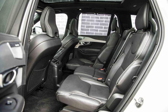 Volvo XC90 2.0 T8 Recharge AWD Ultimate Dark | Trekhaak | 360 camera | Head-up display | Bowers & Wilkins Audio | Luchtvering | Sportstoelen | standkachel | elektr. schuif-/-kanteldak |