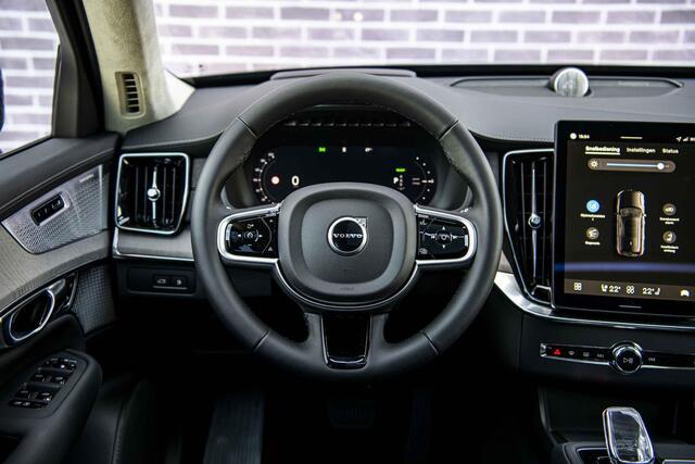 Volvo XC90 2.0 T8 Plug-in hybrid AWD Ultra Dark Executive Edition | | Luchtvering | Panoramadak | Stoel-/Stuurverwarming | Massagestoelen | 360° parkeercamera | Head-Up Display | LED Matrix koplampen | Adaptieve Cruise Control |